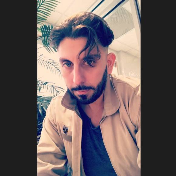 Meet your Posher, Manny - Picture 1 of 1